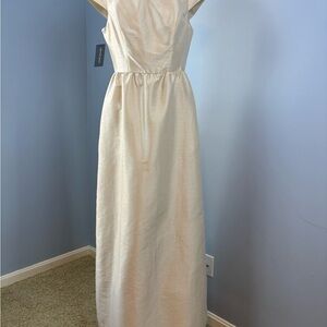 ALFRED SUNG Elegant Cream Maxi Dress